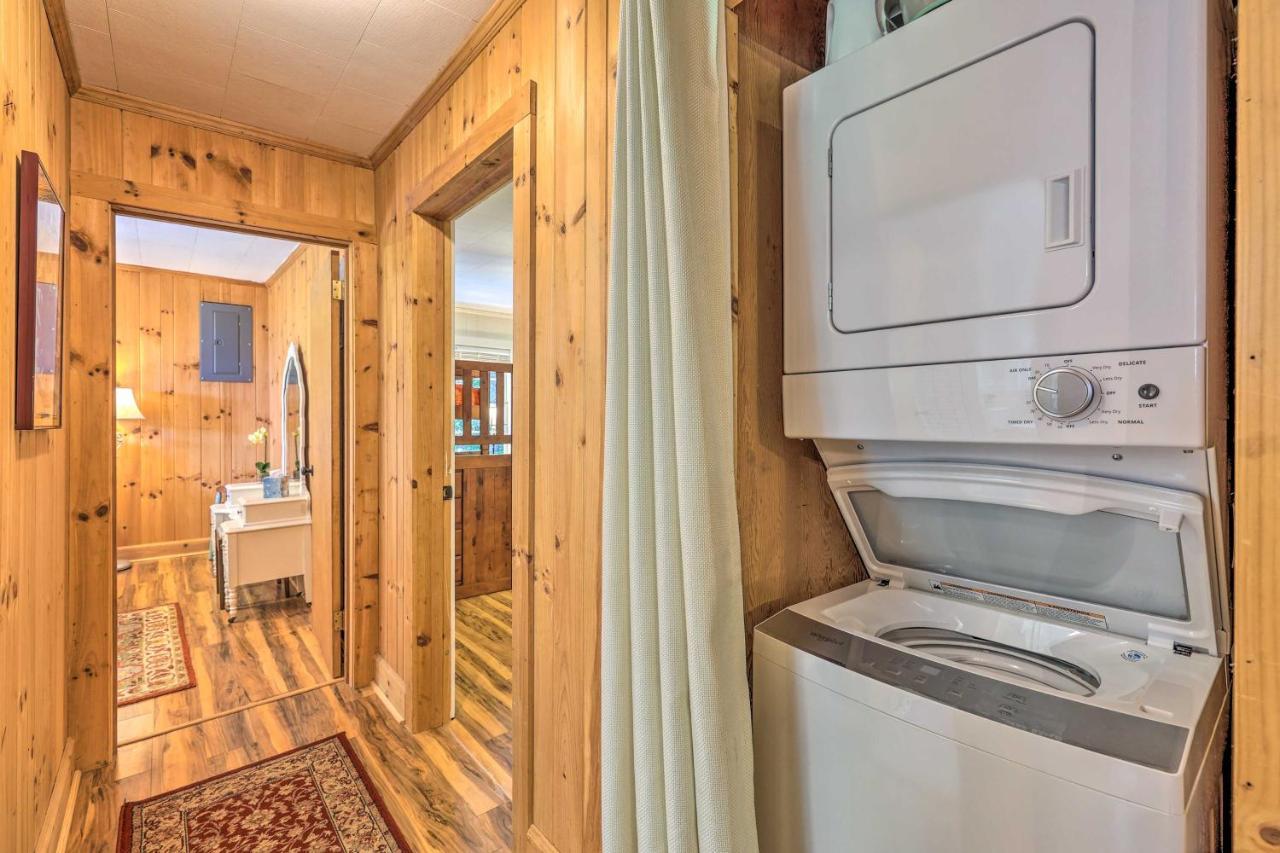 Вилла Peaceful Roaring Gap Retreat With Fire Pit And Patio! Экстерьер фото